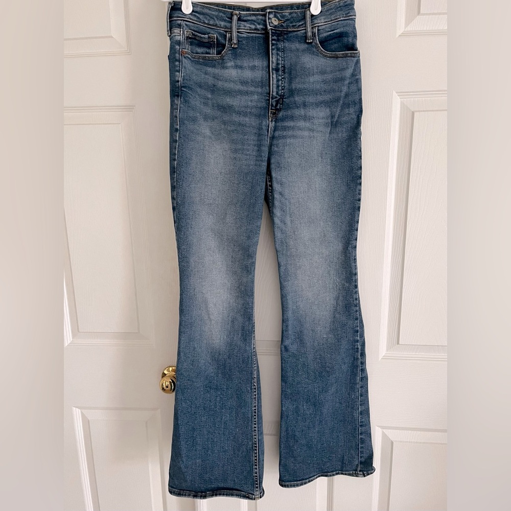 Old Navy Flare jeans